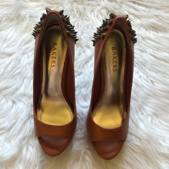 Bakers Stealth Open Toe Pumps spices studs Shoe - Picture 2 of 8